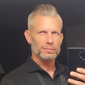 Meet your Posher, Jarrod